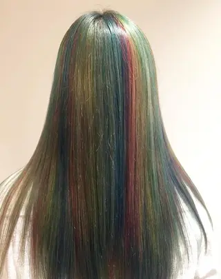 ロング カラー 門田 恭弥のヘアスタイル