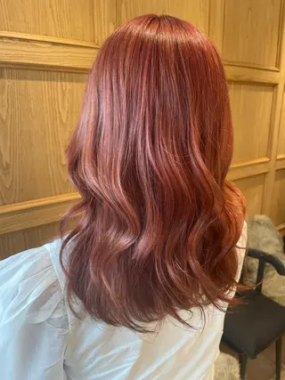 セミロング カラー D.I.E.V.A hair 池袋東口所属・杉浦千智💗アイドル 大好き美容師💗のヘアスタイル