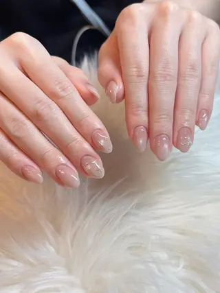 ネイル le'a-レア-【ア イ×ネイル×眉】のネイルデザイン