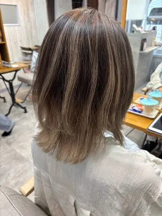 ミディアム ツヤ髪縮毛矯正🌈✨ 髙橋青心奏のヘアスタイル