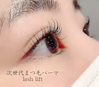 マツエク・マツパ RIGOLETTO 🤍吉成愛華のマツエク・マツパデザイン