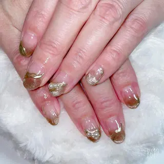 ネイル The Best Beauty受付担当のヘアスタイル