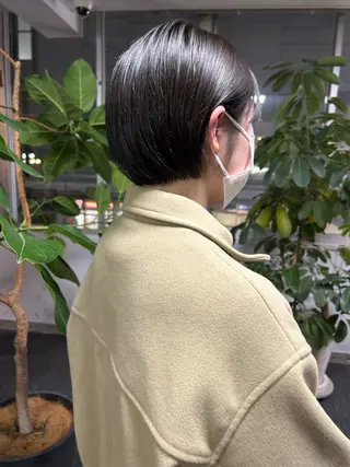 ショート 西岡 紗代のヘアスタイル