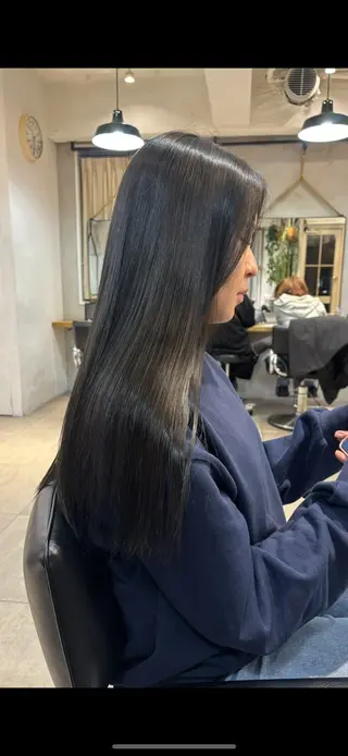 カラー miyu / 透明感カラーのヘアスタイル