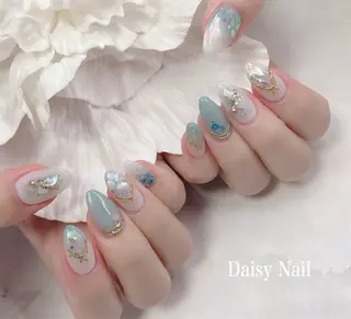 ネイル Daisy Nail所属・Daisy Nailのネイルデザイン
