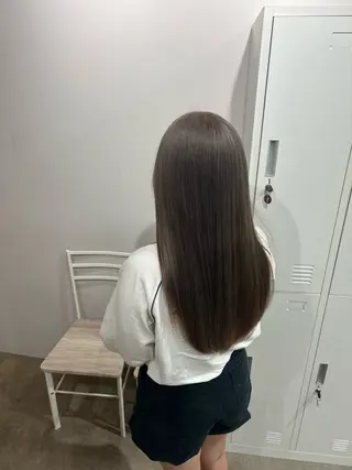 セミロング カラー ブリーチ/髪質改善/ レイヤー/YUTO‎のヘアスタイル