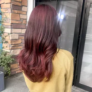 ロング カラー 伊藤 玲衣のヘアスタイル