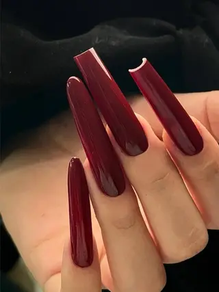 ネイル チョウ ウヨウのネイルデザイン