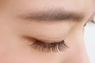 マツエク・マツパ D-salon梅田店所属・D-salon 　梅田店のマツエク・マツパデザイン