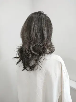 ロング カラー sepiage trois所属・酒井 亜希のヘアスタイル