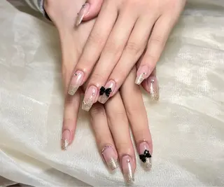 ネイル Elin Maggieのネイルデザイン