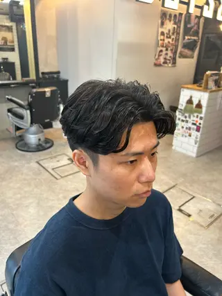 パーマ FRANK'S BARBER AND BEER CLUB所属・中津川 侑那のヘアスタイル
