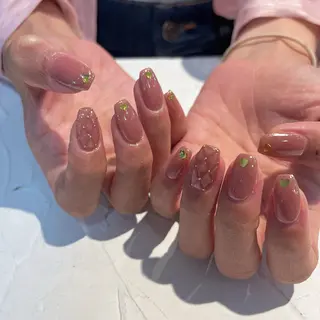 ネイル 小川 奈々花のネイルデザイン