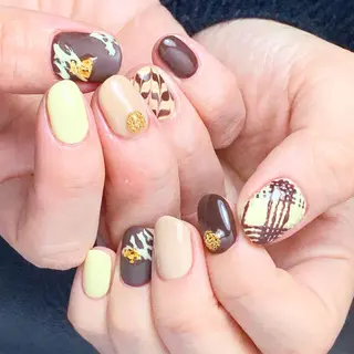 ネイル alma nailsのネイルデザイン