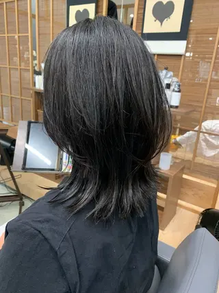 ミディアム 髪屋　こころ所属・小島 千春のヘアスタイル