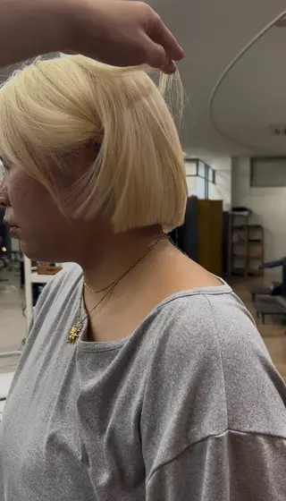 ショート レイヤーカット/ パーマ/ケンショウのヘアスタイル