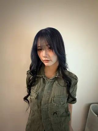 セミロング カラー ハイトーン/デザイン 🪐·˚⌖MIHOのヘアスタイル