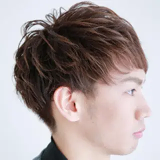 ショート カラー メンズ インナーカラー/ ストレート/奥野洸也のヘアスタイル