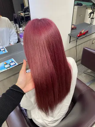 ロング カラー noa 寒色系カラーブリーチのヘアスタイル
