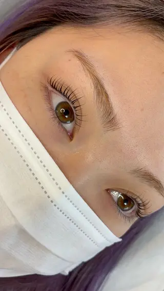 マツエク・マツパ 天野 美幸の眉毛・アイブロウイメージ