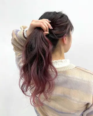 セミロング カラー ヘアアレンジ 🦄インナーカラー 🦄貫井彩花のヘアスタイル