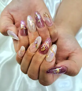 ネイル 河野ちえ (雑誌掲載サロン)のネイルデザイン