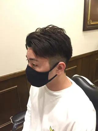 ショート ヒロ銀座ヘアーサロン 五反田店所属・寺嶋 涼のヘアスタイル