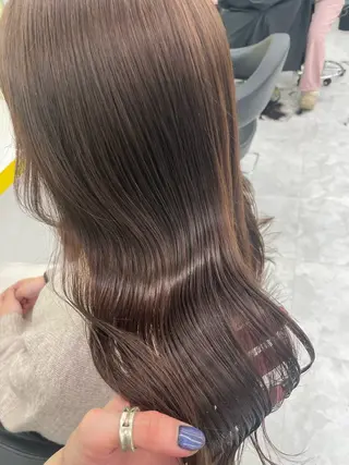 ロング カラー ヘアアレンジ ☁️縮毛矯正✖️ 透明感☁️りくのヘアスタイル