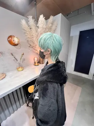 ショート カラー レイヤーカット 古川洋之のヘアスタイル