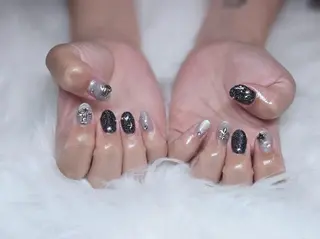 ネイル lisse所属・京免 もものネイルデザイン