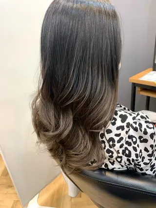 ロング 田丸 なつみのヘアスタイル