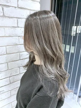 セミロング カラー パーマ ヘアアレンジ filo byFeria渋谷所属・縮毛矯正/美髪 髪質改善/石田幸輔のヘアスタイル