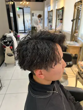 パーマ メンズ パーマ特化美容師 茂木広幸のヘアスタイル