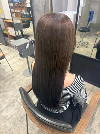 カラー nii.所属・三谷 優芽のヘアスタイル