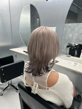 ミディアム カラー ヘアアレンジ 👑垢抜け韓国ヘア ハッシュカット唯澄のヘアスタイル