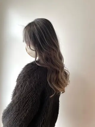 ロング カラー ヘアアレンジ 🎗秋山勇 /三宮指名No.1のヘアスタイル