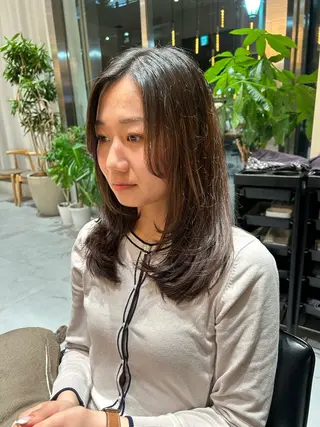 セミロング 風香🪼レイヤー /透明感カラーのヘアスタイル