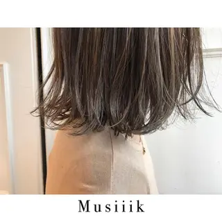 ショート カラー Musiiik hairのヘアスタイル