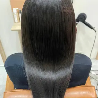 セミロング 縮毛矯正×韓国ヘア 🇰🇷小笠原のヘアスタイル