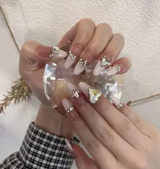 ネイル AB マツエクネイルサロンのネイルデザイン