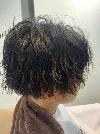 ミディアム パーマ メンズ 津田 祐岐のヘアスタイル