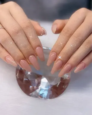 ネイル La chouchou所属・透明感/フィルイン/ 亀戸5分ラシュシュのネイルデザイン