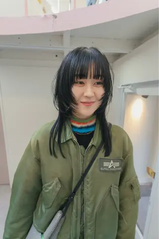 ロング kyon.hair 韓国カットカラーのヘアスタイル