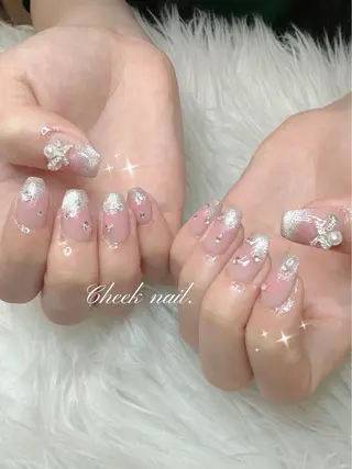 ネイル UnFLAIR 麻布十番店🧸NAOのネイルデザイン