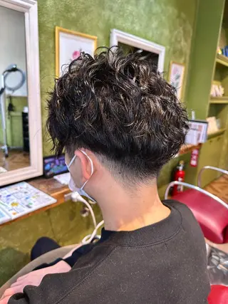 ショート カラー パーマ メンズ 奥東巧真 /パーマスタイル✨のヘアスタイル