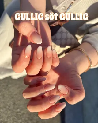 ネイル GULLIG söt GULLIGのネイルデザイン