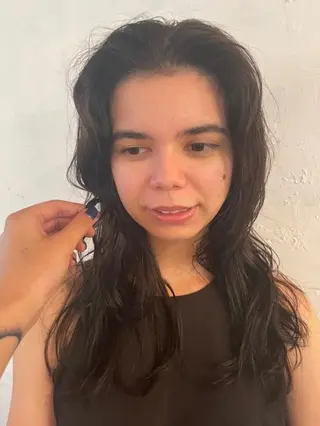 セミロング 江口 あゆみのヘアスタイル