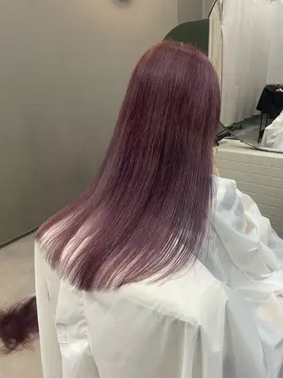 ロング Lutowa plus所属・ヨシザキ カノンのヘアスタイル