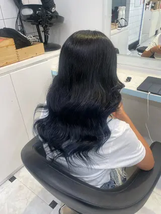 カラー うる艶透明感🌼 まなかのヘアスタイル