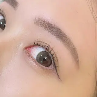 アイブロウ BeckyLash 広瀬のマツエク・マツパデザイン
